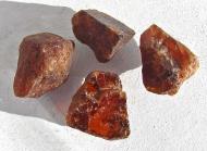Hessonit Granat aus Madagaskar, 59,3 Ct. Rohedelsteine 