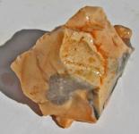 Opal orange, Rohstein Mineral Stufe 54 g. 