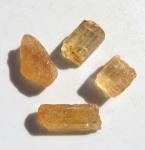 Edeltopas, Goldtopas aus Brasilien, 4 Kristalle 12 Ct., Rohedelsteine 