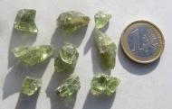 Hellgrüner Apatit aus Brasilien, 67 Ct. Rohedelsteine, 9-20 mm 