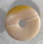 Donut aus hellem Mookait, 34 mm 