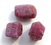 Rubin Kristalle aus Tansania 40.5 Ct. Rohsteine 