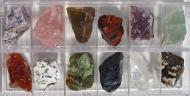 Mineralien Sammlung, 12 große Minerale in transparenter Sammelbox, Rohsteinsammlung 