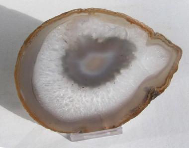 Achatscheibe braun, kristall, 126 mm, 138 g. 