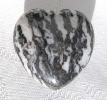 Herz aus Zebrajaspis, bauchig, ca. 40 mm 