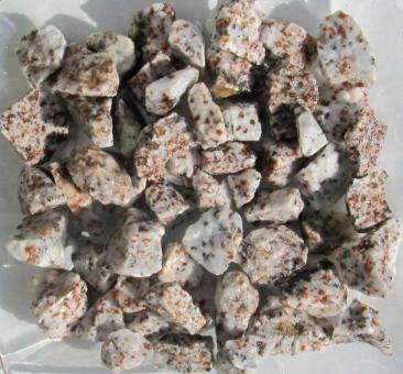 Spinell in Quarz aus Madagaskar, 250g., Rohsteine Minerale 